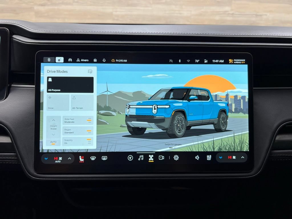 Used 2025 Rivian R1T Adventure Dual AWD/4WD image 21