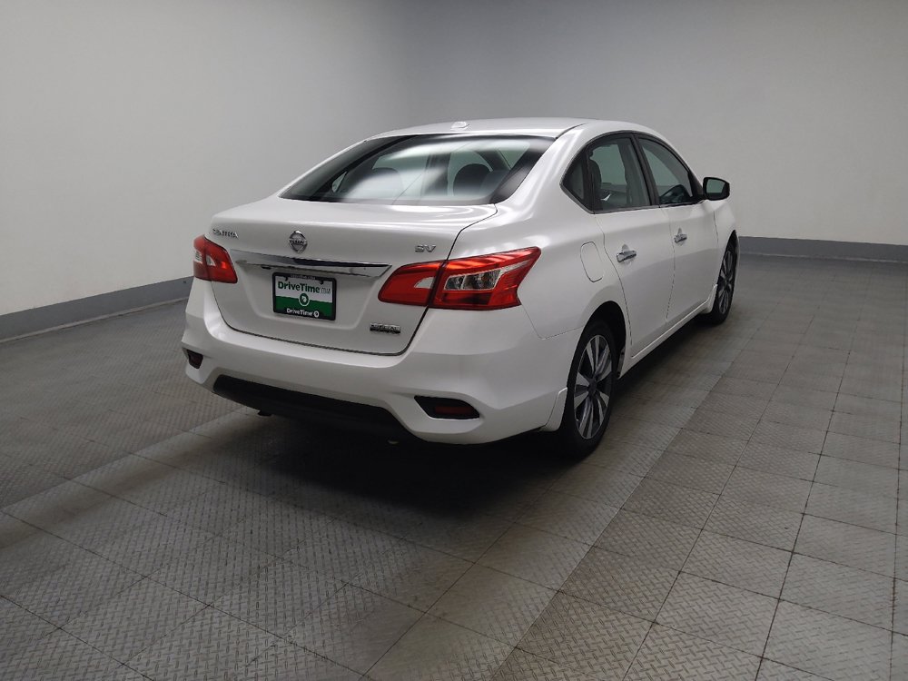 Used 2019 Nissan Sentra SV w/ Special Edition Package FWD image 9