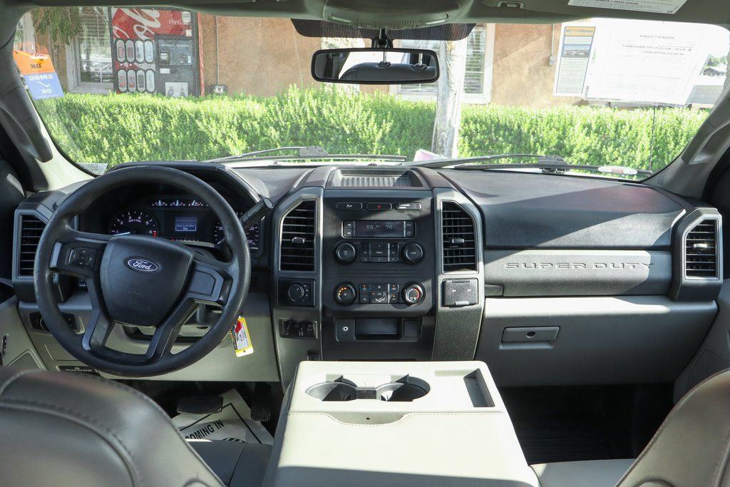 Used 2018 Ford F250 XL w/ Power Equipment Group AWD/4WD image 24