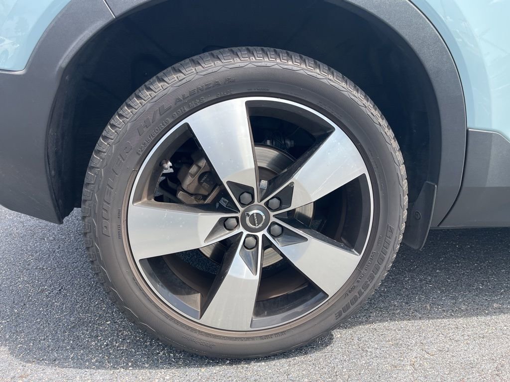 Used 2019 Volvo XC40 T5 Momentum AWD/4WD image 9