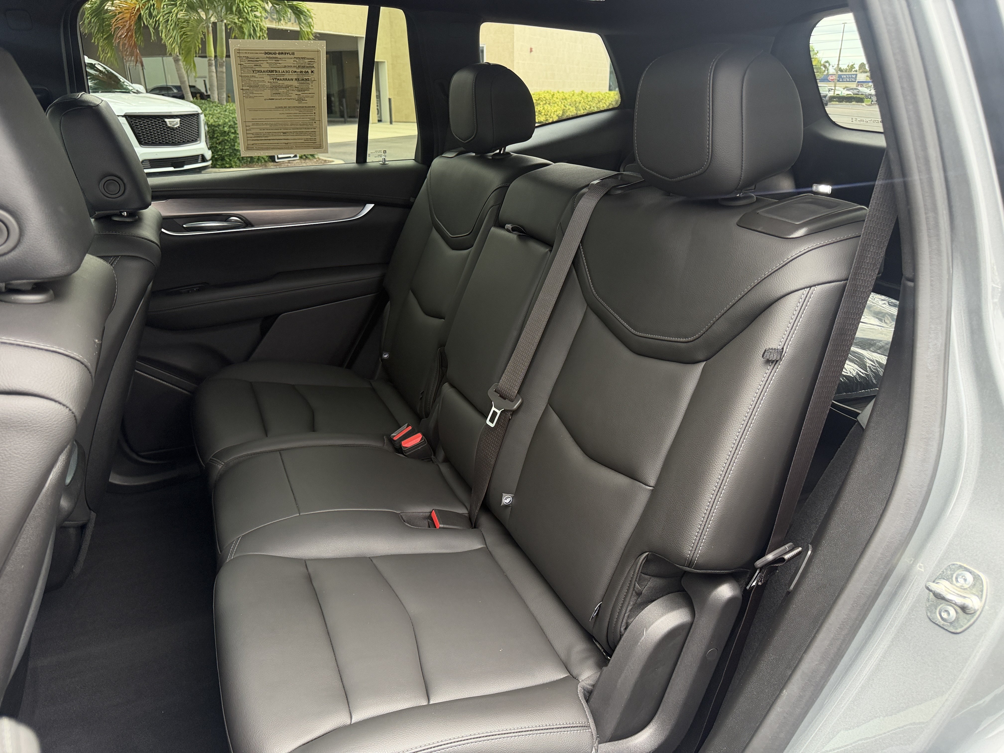 Certified 2024 Cadillac XT6 Luxury w/ LPO, Floor Liner Package FWD image 19