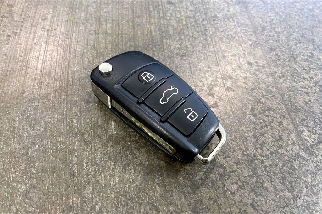 Used 2020 Audi Q3 2.0T Premium w/ Convenience Package image 11