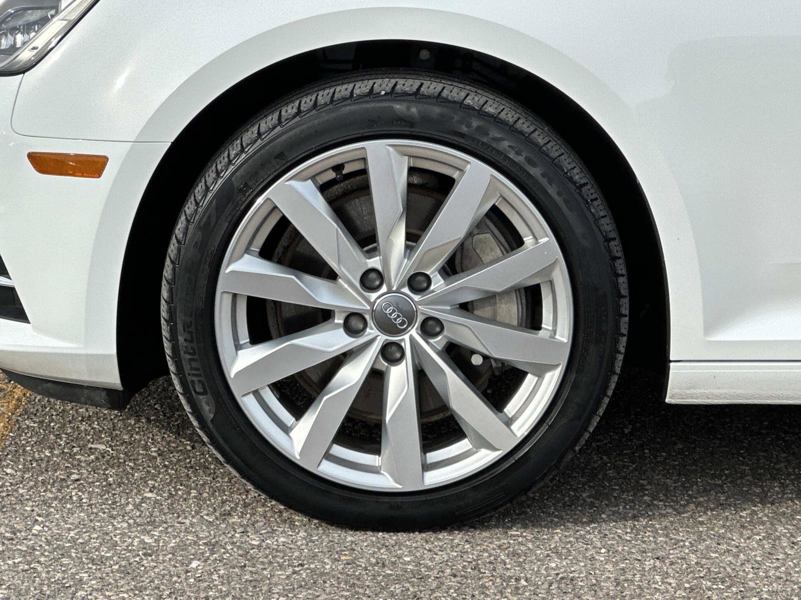 Used 2017 Audi A4 2.0T Premium image 8