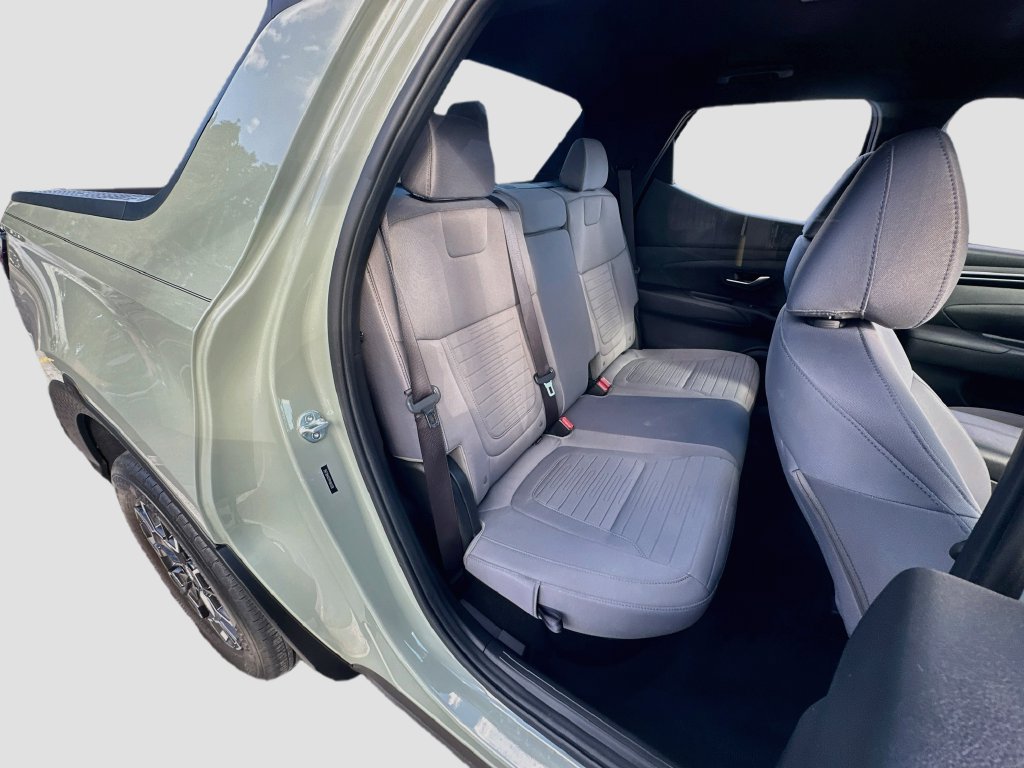Used 2023 Hyundai Santa Cruz SEL FWD image 25