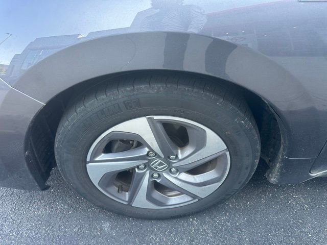 Used 2020 Honda Insight EX image 3