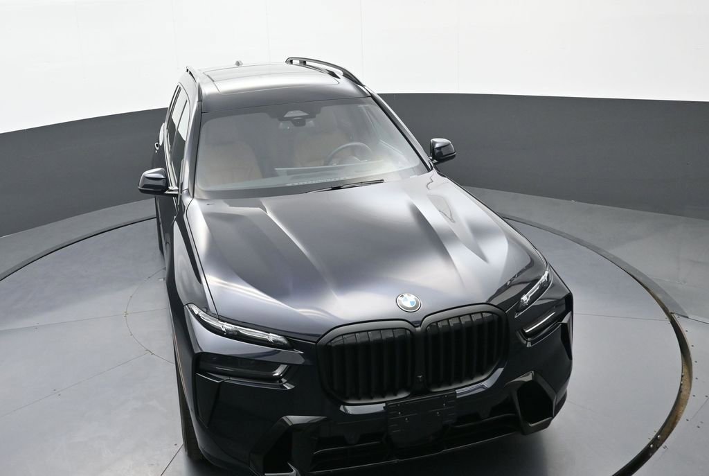 Used 2026 BMW X7 xDrive40i w/ Executive Package image 34
