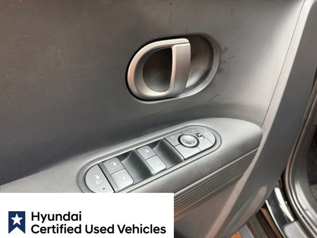 Used 2025 Hyundai Ioniq 5 SEL RWD image 23