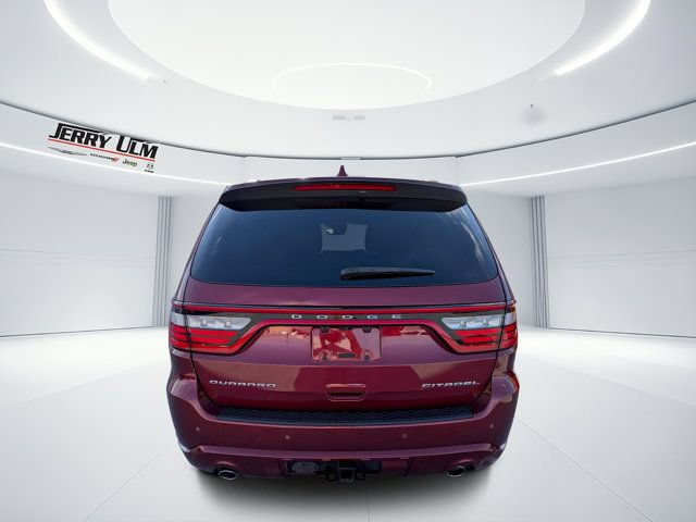 Used 2021 Dodge Durango Citadel w/ Premium Entertainment Group RWD image 4