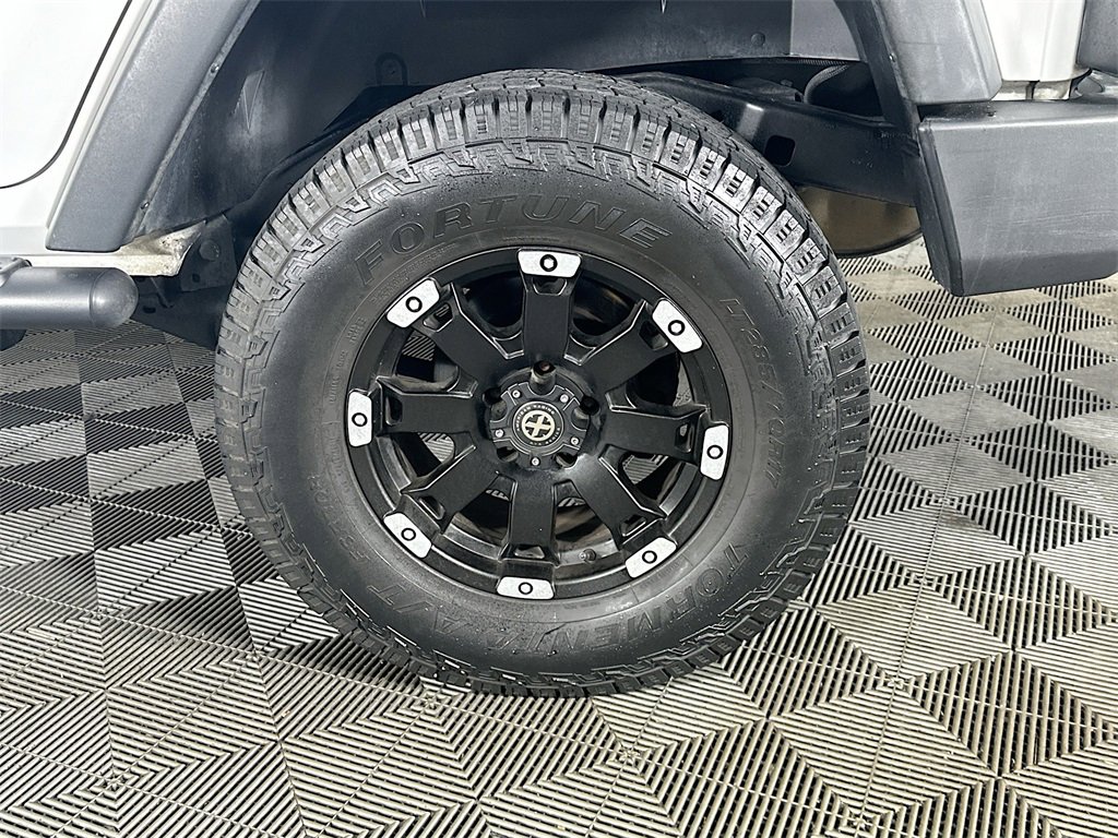 Used 2017 Jeep Wrangler Unlimited Sport w/ Quick Order Package 24S image 33