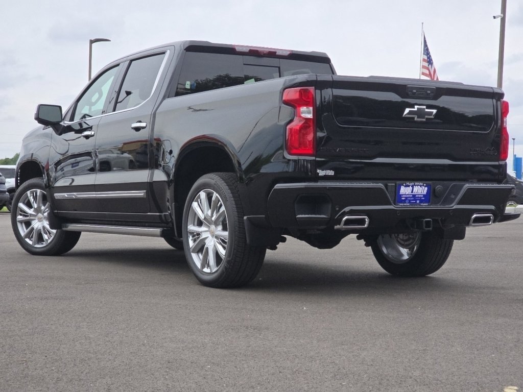 New 2026 Chevrolet Silverado 1500 High Country AWD/4WD image 12