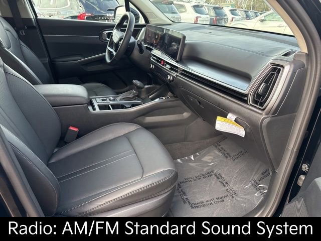 Certified 2026 Kia Sorento S w/ S Panoramic Sunroof Package image 5