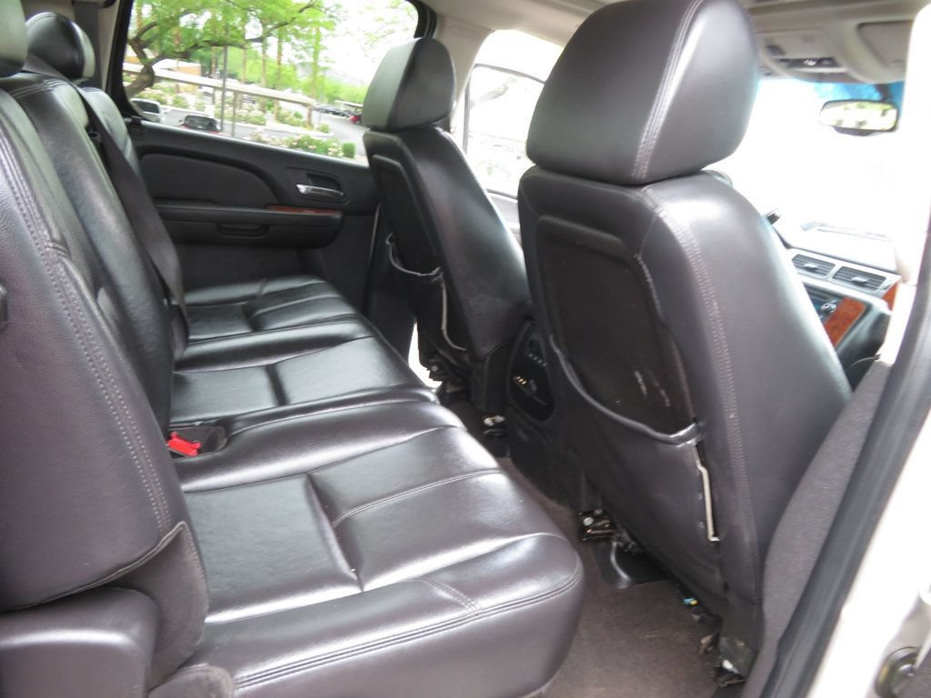 Used 2008 Chevrolet Silverado 2500 LTZ w/ Safety Package AWD/4WD image 31