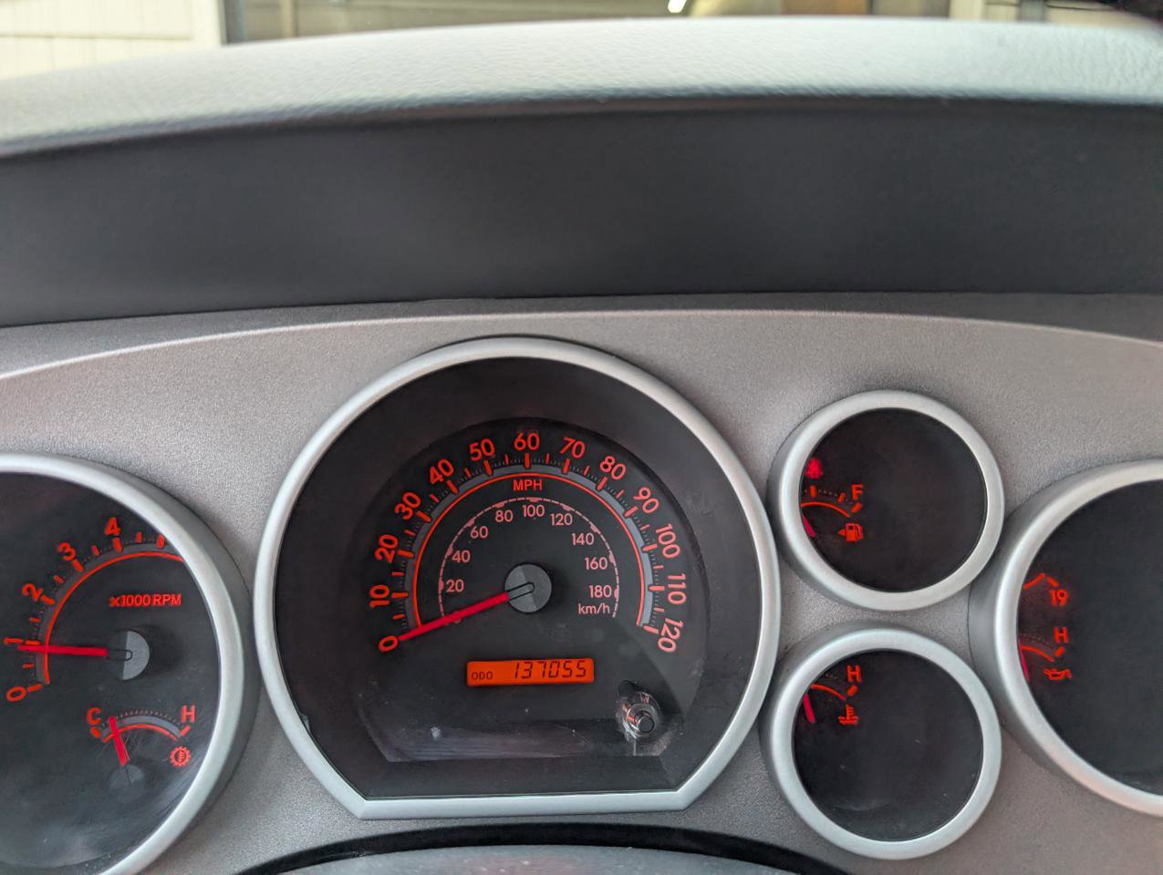 Used 2013 Toyota Tundra 4x4 CrewMax w/ TRD Off-Road Pkg image 15