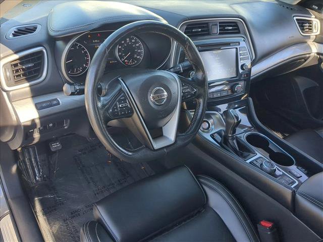 Used 2017 Nissan Maxima 3.5 SL FWD image 10