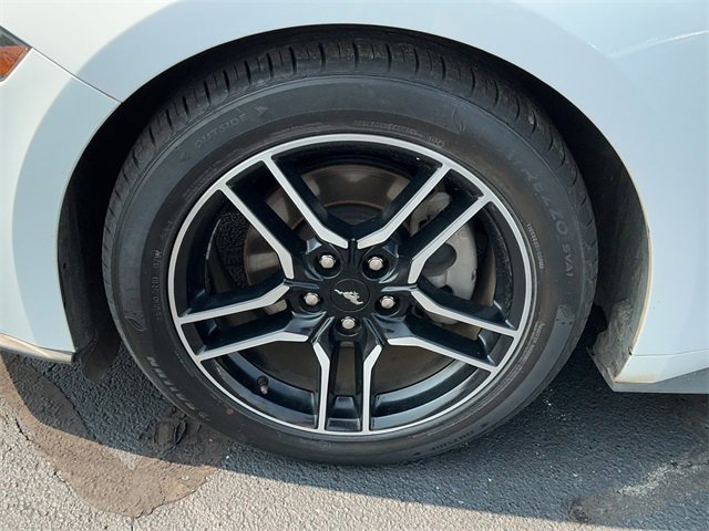 Used 2022 Ford Mustang Premium image 9