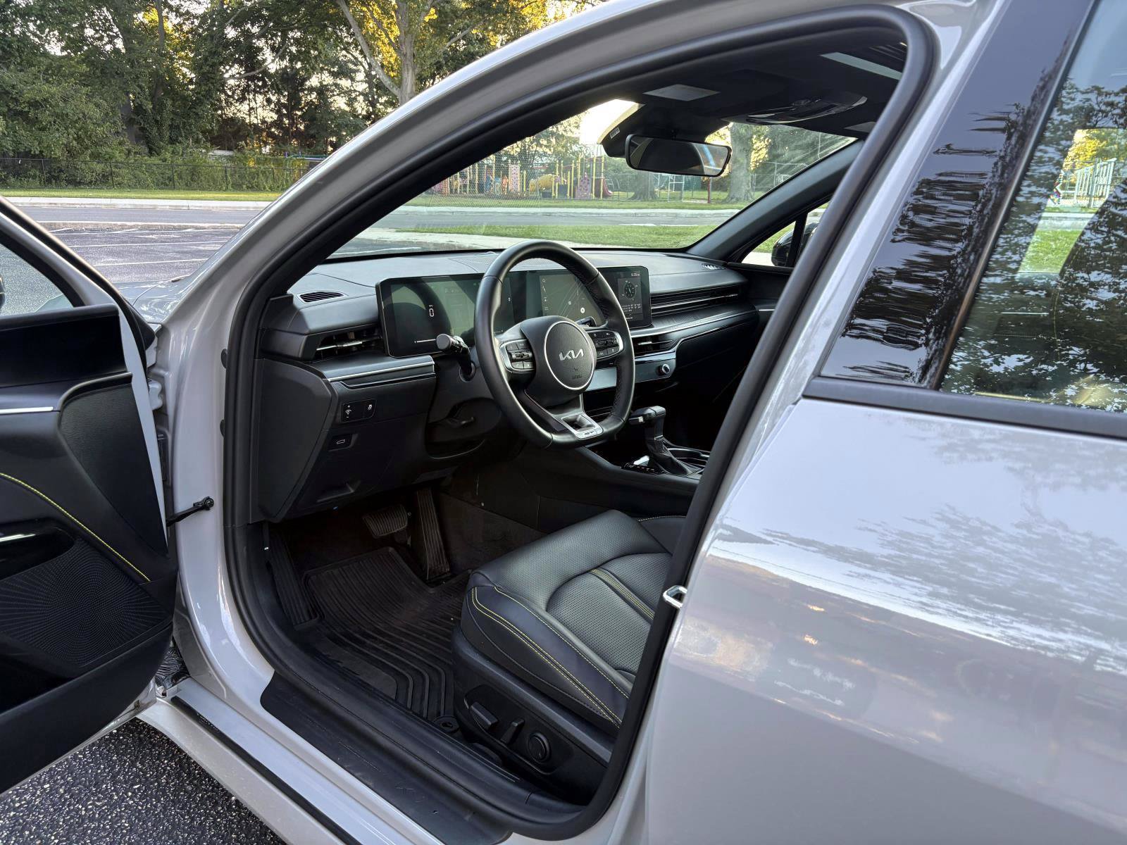 Certified 2026 Kia K5 GT FWD image 12