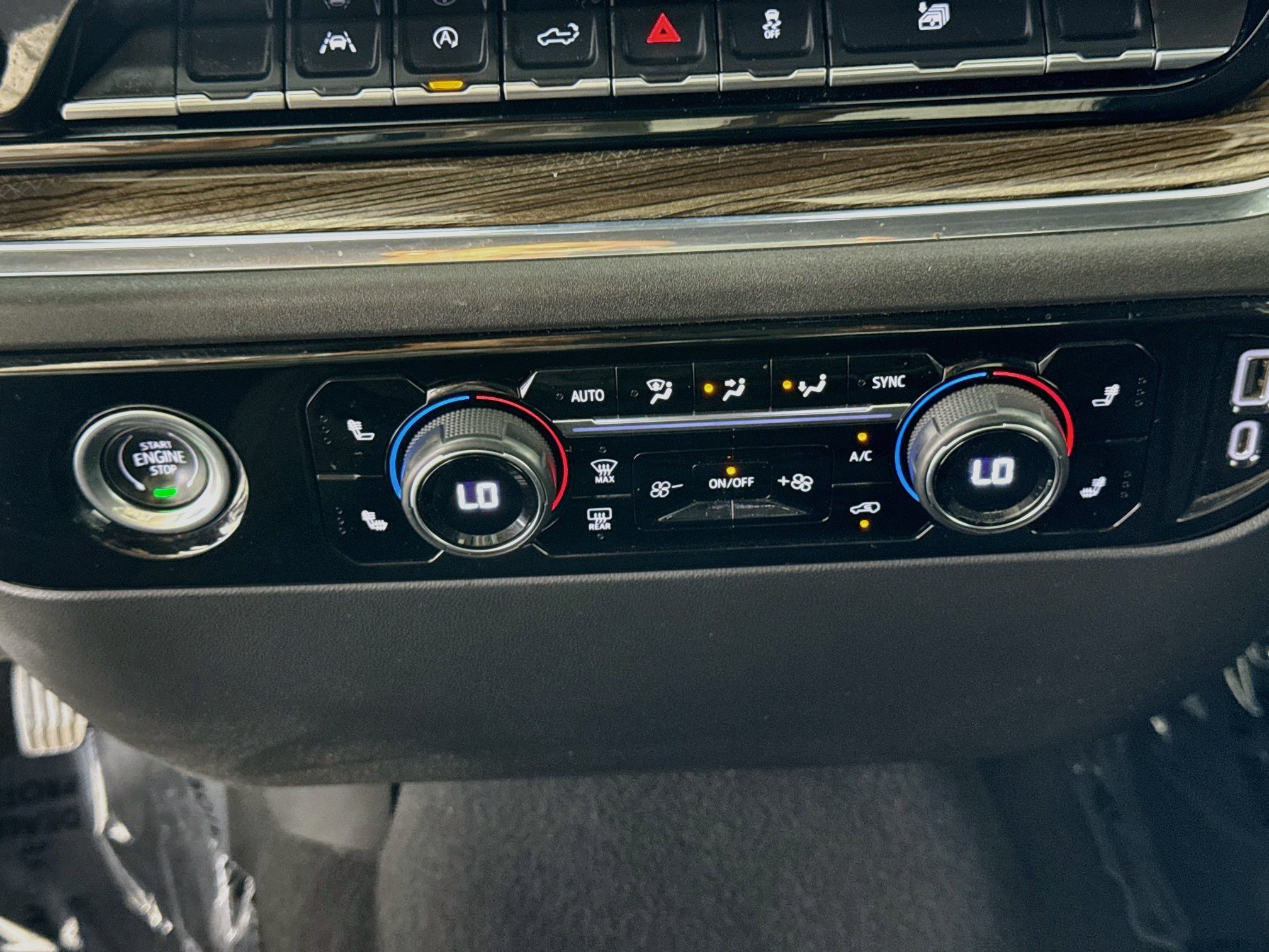 Used 2023 Chevrolet Silverado 1500 LT RWD image 18
