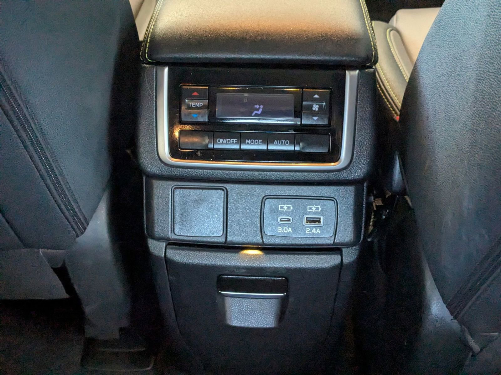 Used 2024 Subaru Ascent Onyx Edition AWD/4WD image 22