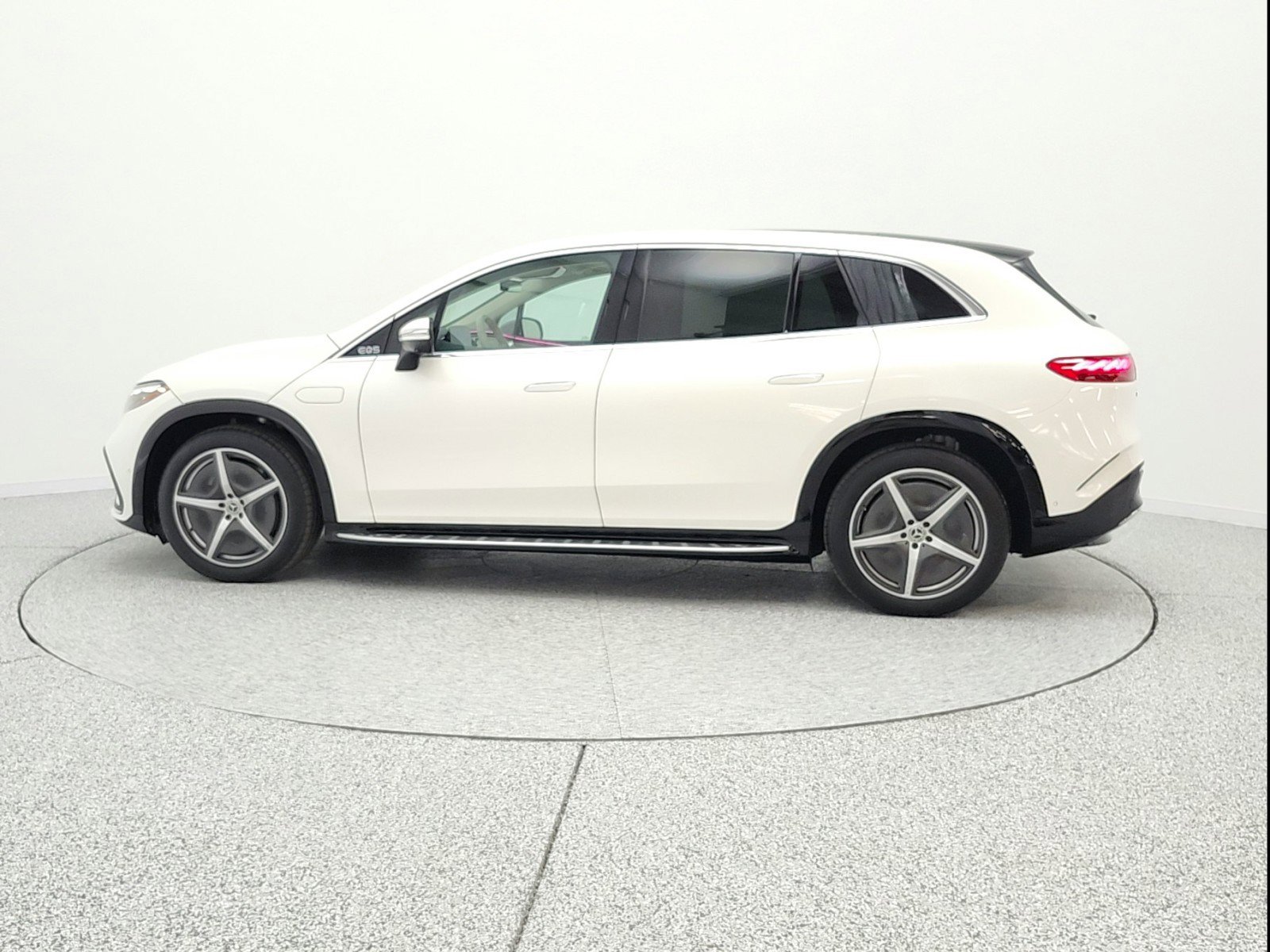 Certified 2023 Mercedes-Benz EQS 450+ SUV image 8