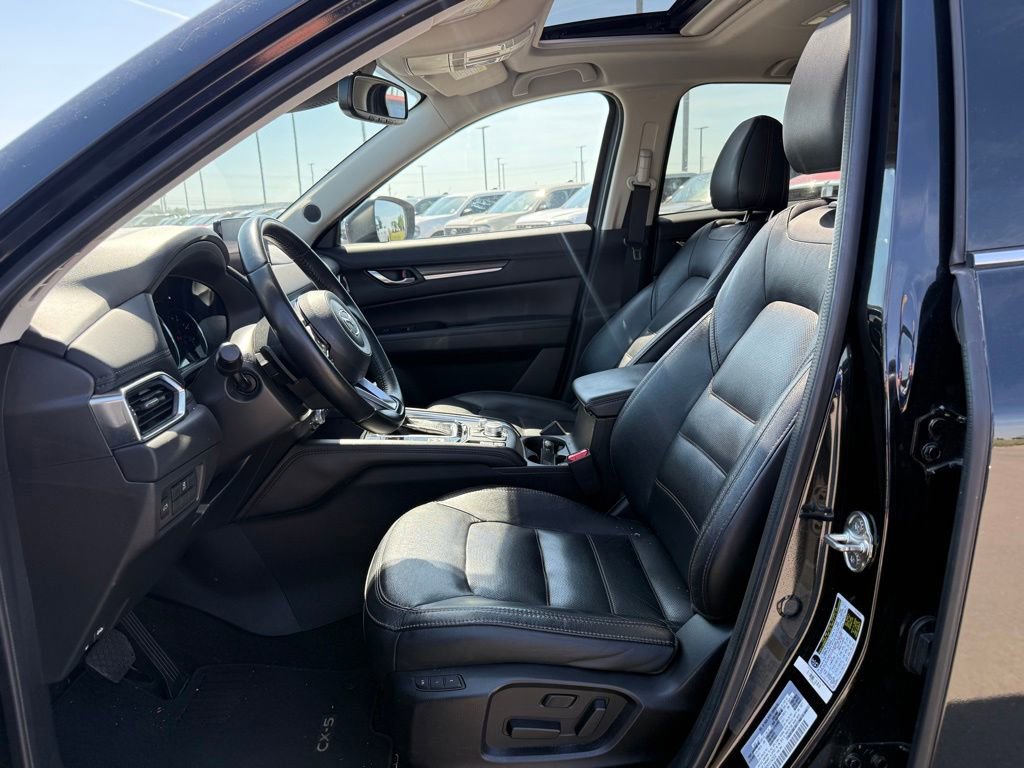 Used 2022 MAZDA CX-5 AWD 2.5 S w/ Premium Package image 5