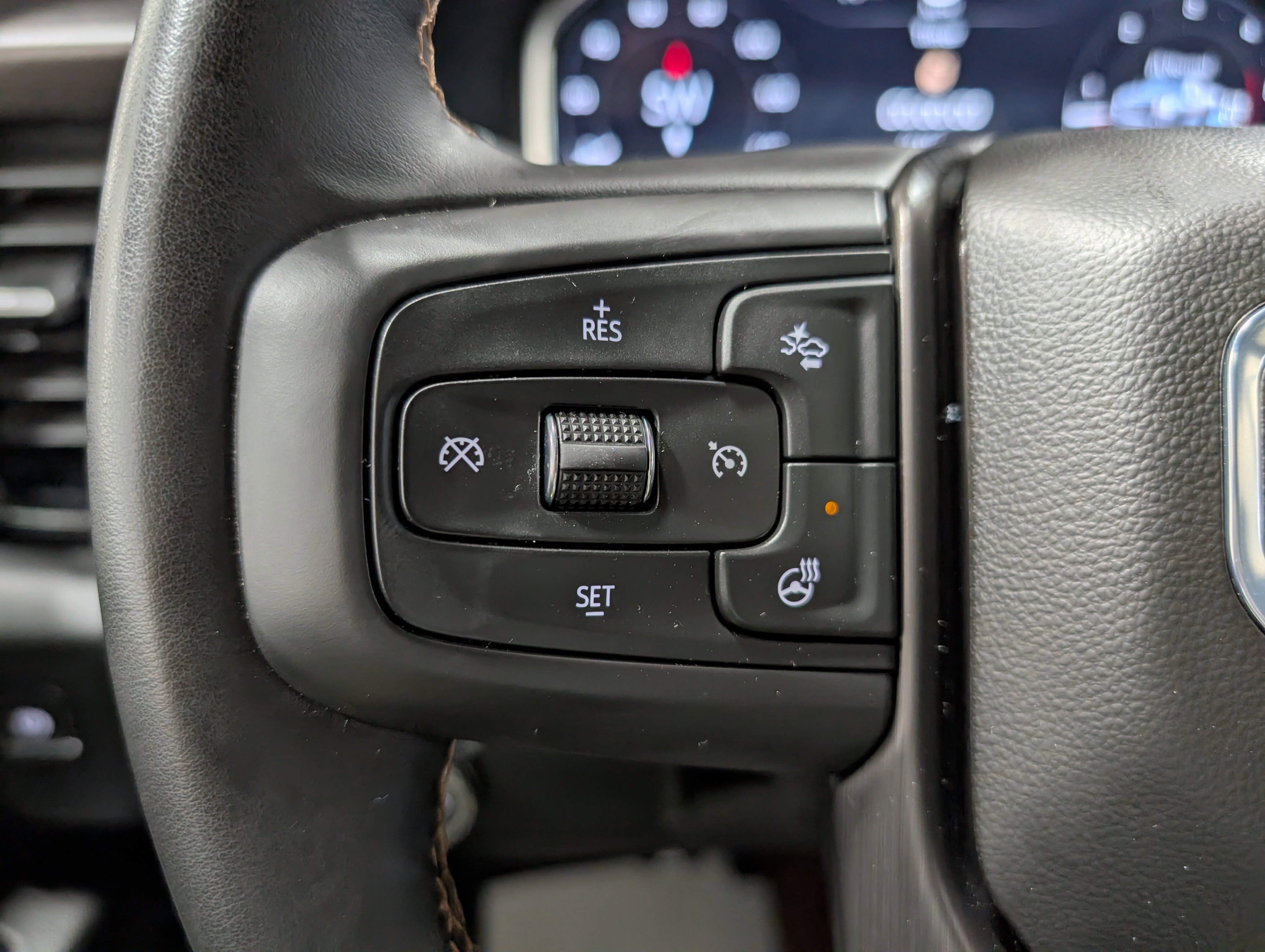 Used 2025 GMC Sierra 2500 AT4 w/ AT4 Premium Plus Package image 23