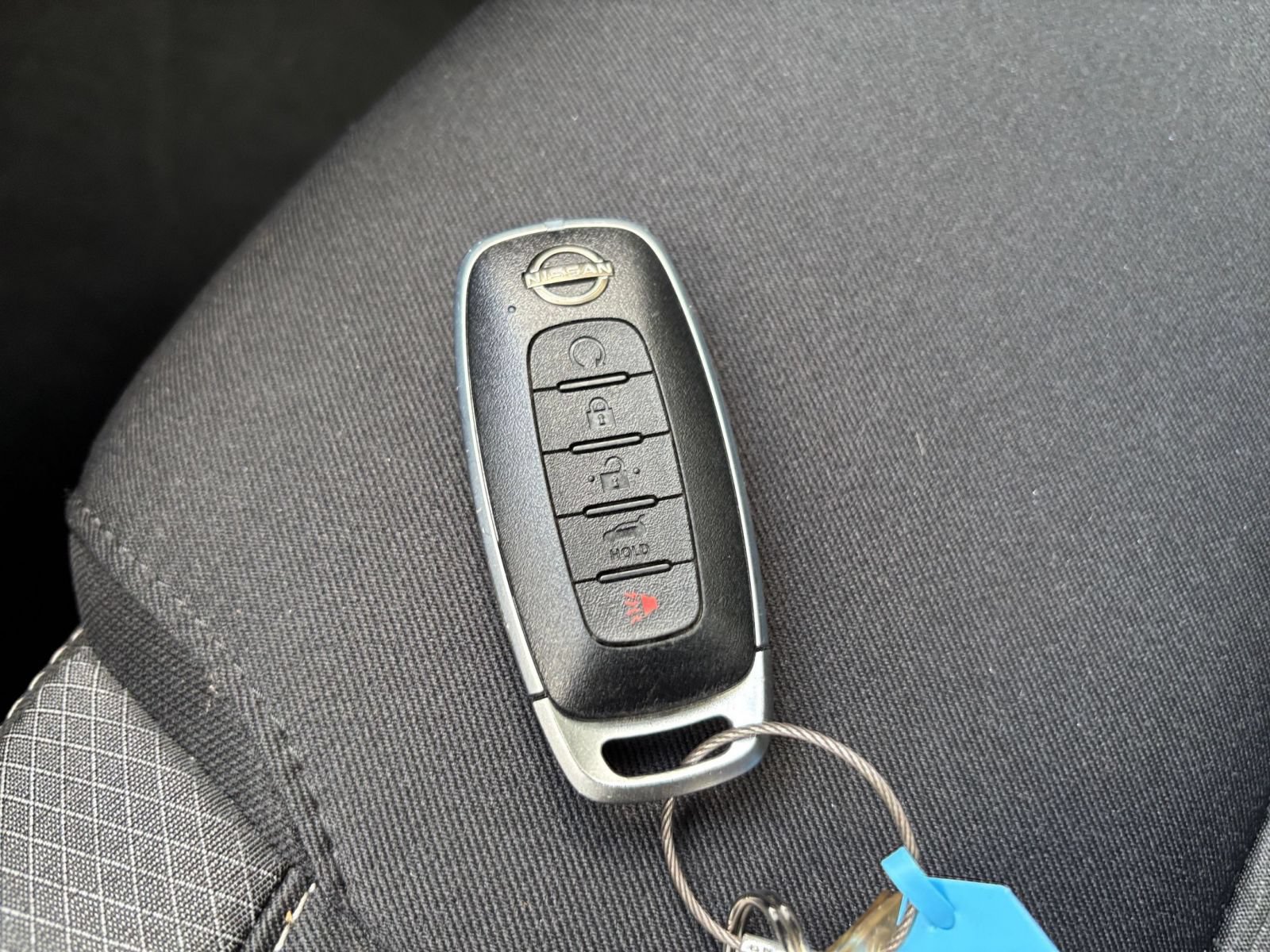 Used 2025 Nissan Pathfinder SV FWD image 20