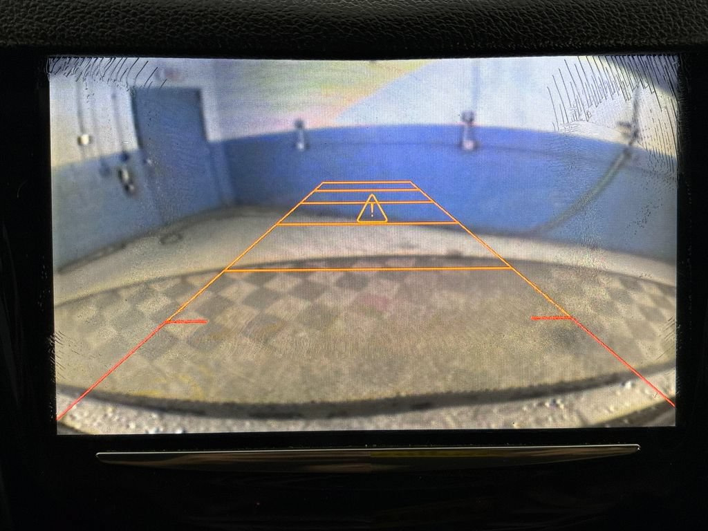 Used 2013 Cadillac SRX Luxury w/ Driver Awareness Package FWD image 26