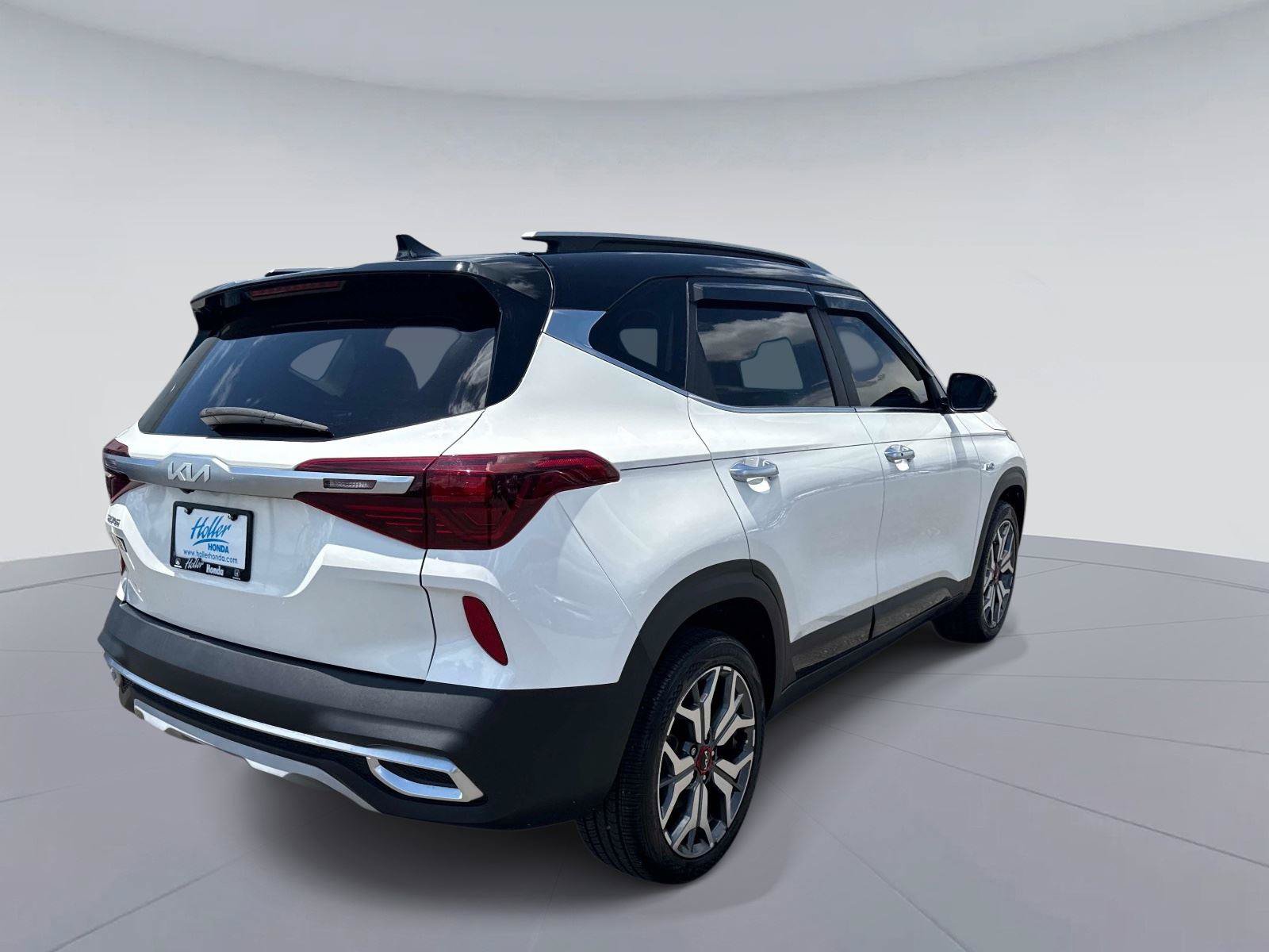 Used 2023 Kia Seltos SX AWD/4WD image 4