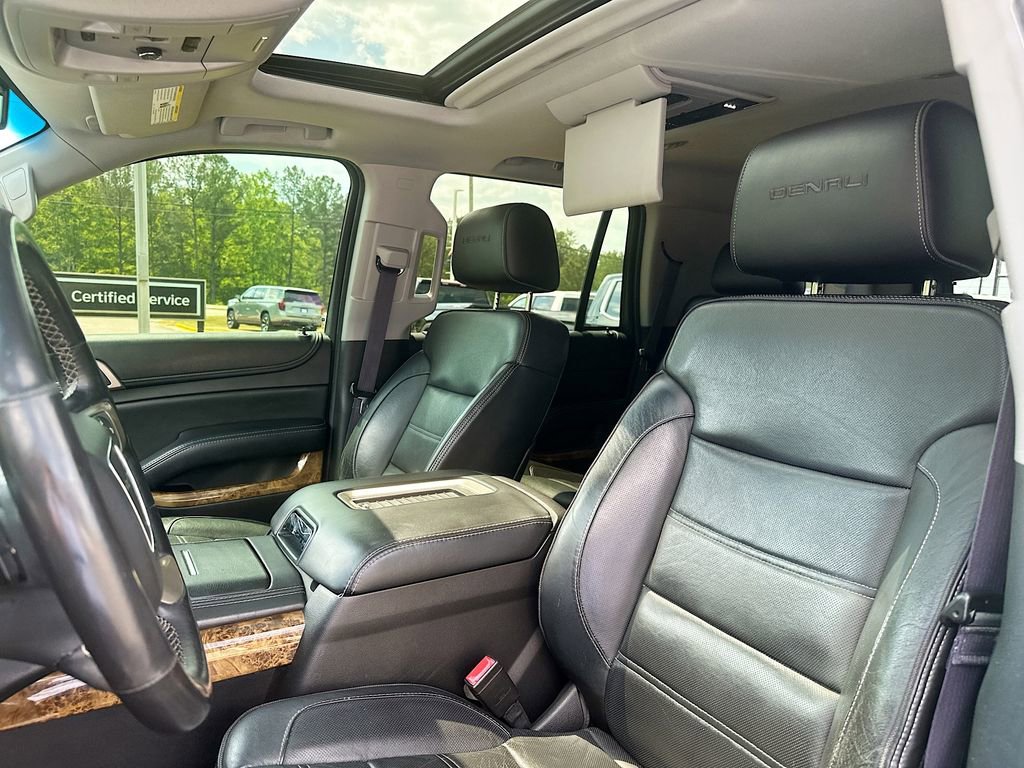 Used 2016 GMC Yukon Denali w/ Open Road Package RWD image 8
