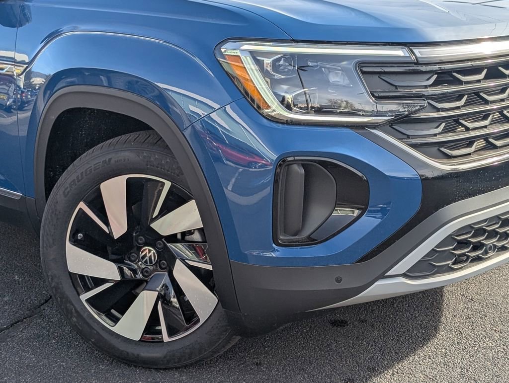New 2025 Volkswagen Atlas Cross Sport SEL image 2