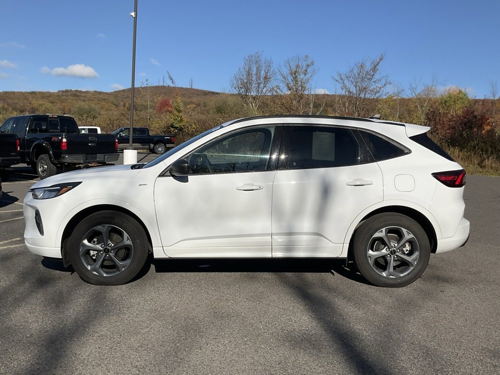 Used 2023 Ford Escape ST-Line w/ Tech Pack #1 image 24