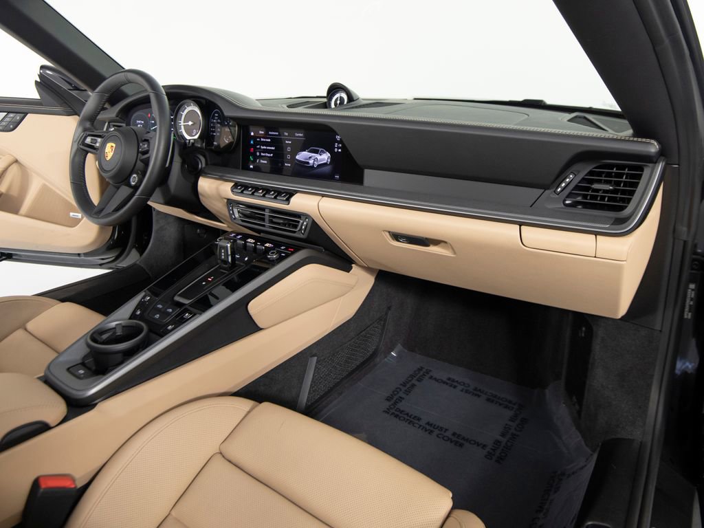 Certified 2022 Porsche 911 Carrera 4S image 36