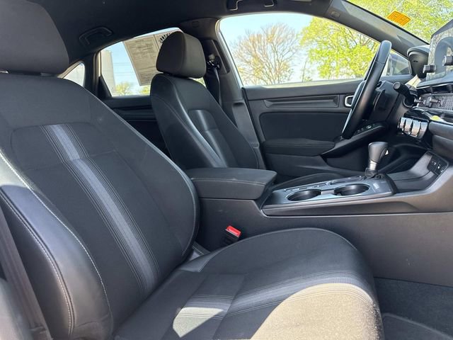 Used 2025 Honda Civic Sport image 8