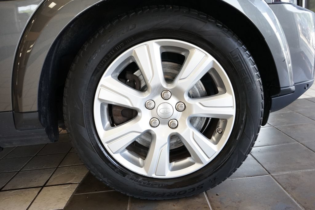 Used 2015 Land Rover LR4 HSE AWD/4WD image 53