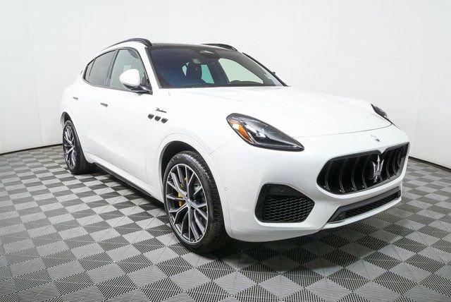 New 2026 Maserati Grecale Modena