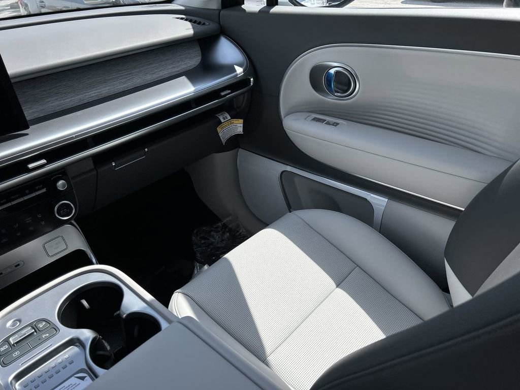 New 2026 Hyundai Ioniq 9 Limited image 6