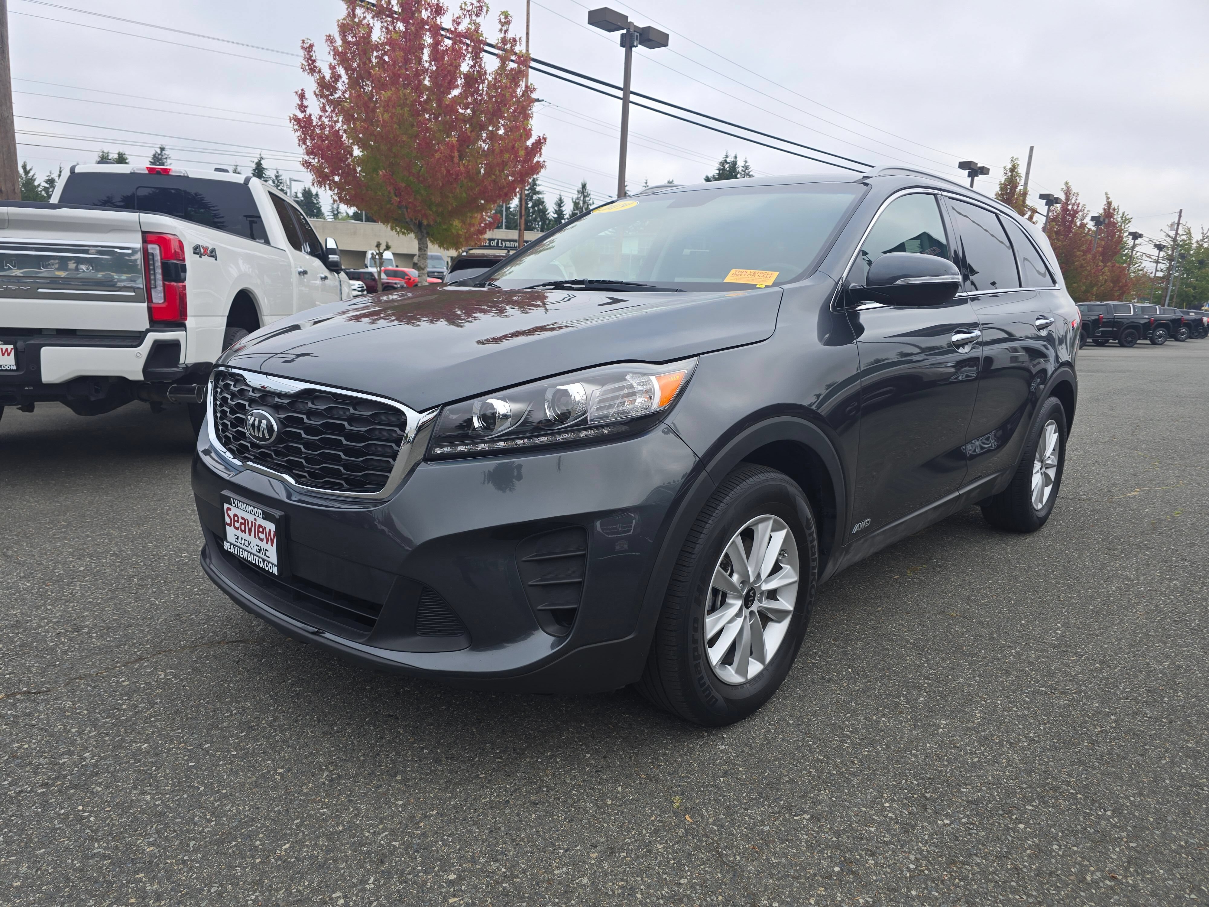 Used 2019 Kia Sorento AWD w/ LX Convenience Package image 3