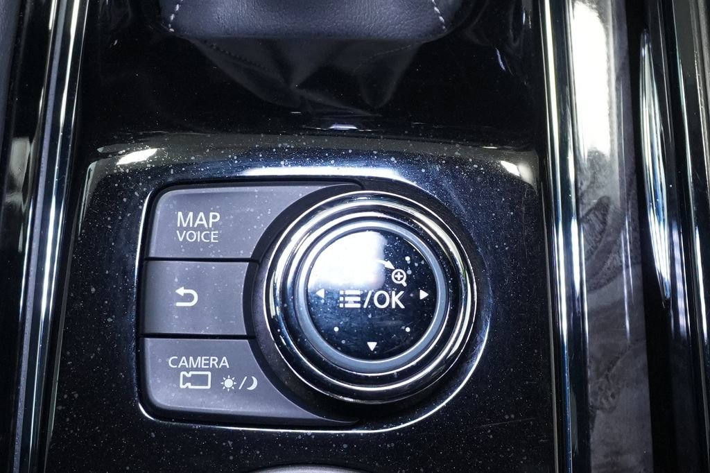 Used 2021 INFINITI QX80 Sensory w/ Cargo Package image 37