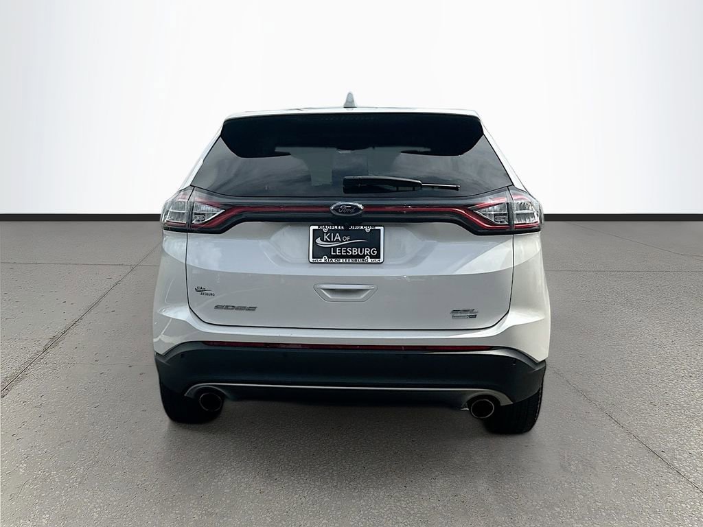 Used 2016 Ford Edge SEL w/ Equipment Group 201A AWD/4WD image 4