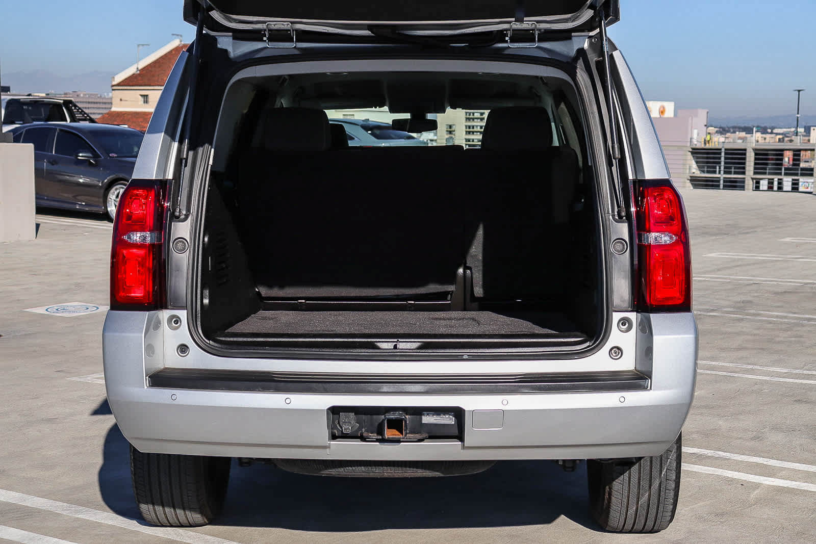 Used 2020 Chevrolet Tahoe LS RWD image 27