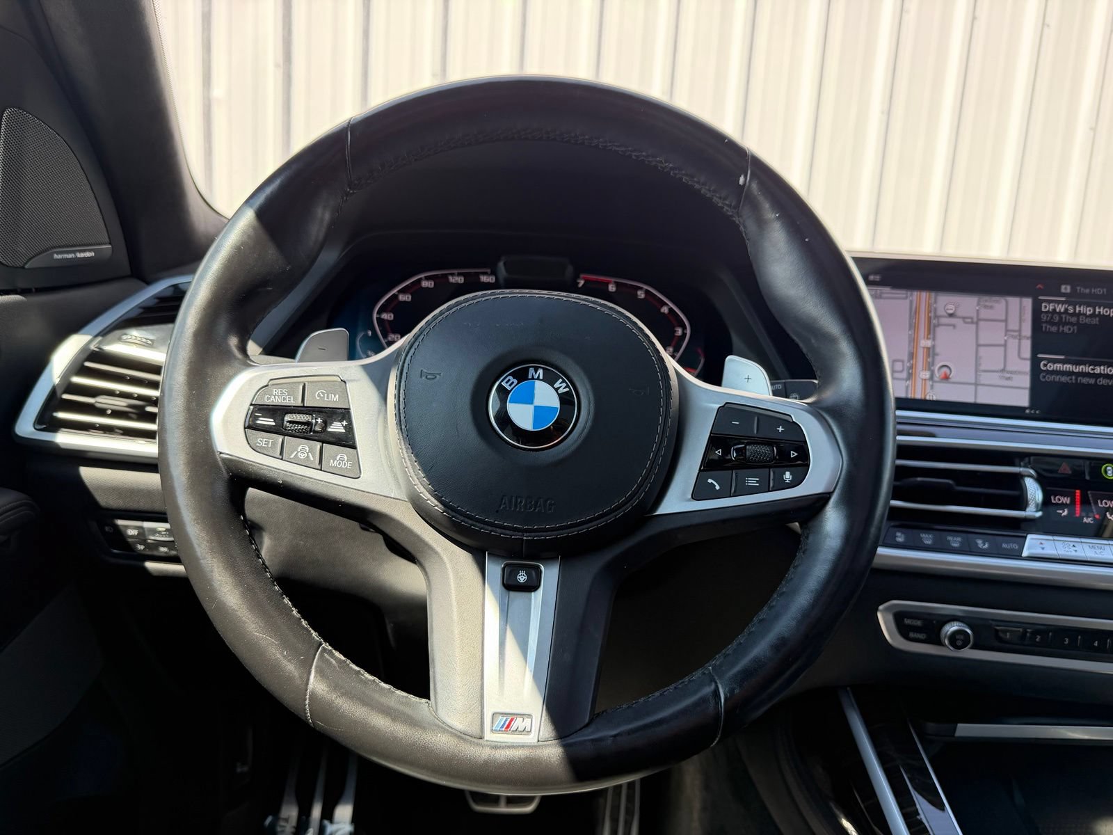 Used 2021 BMW X7 M50i w/ Dynamic Handling Package AWD/4WD image 14