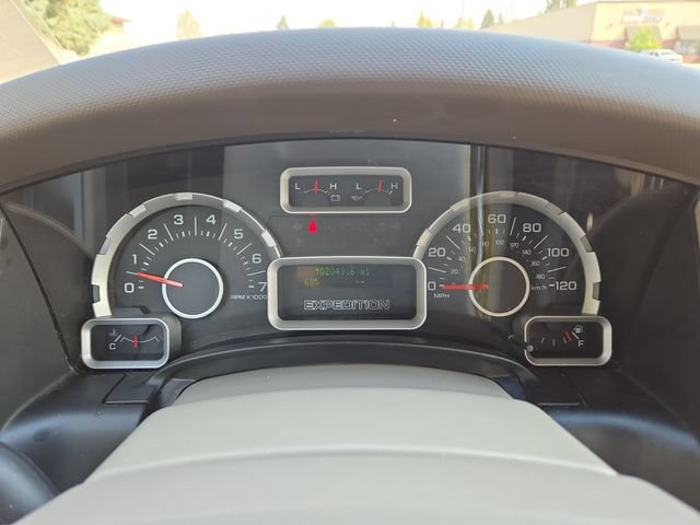 Used 2014 Ford Expedition XL AWD/4WD image 17