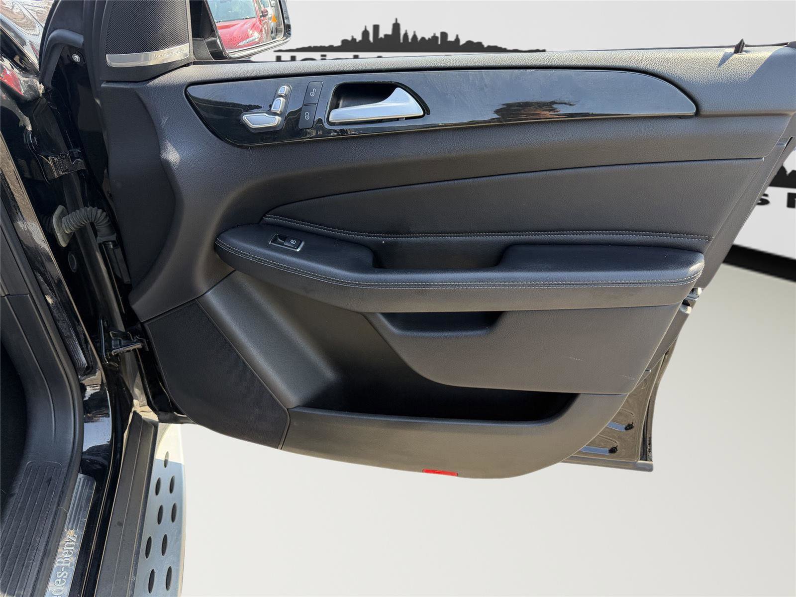 Used 2017 Mercedes-Benz GLE 350 4MATIC image 32