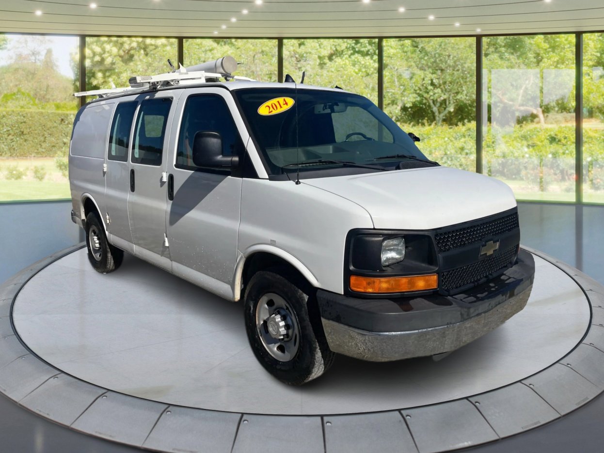 Used 2014 Chevrolet Express 2500 2500 Cargo image 3