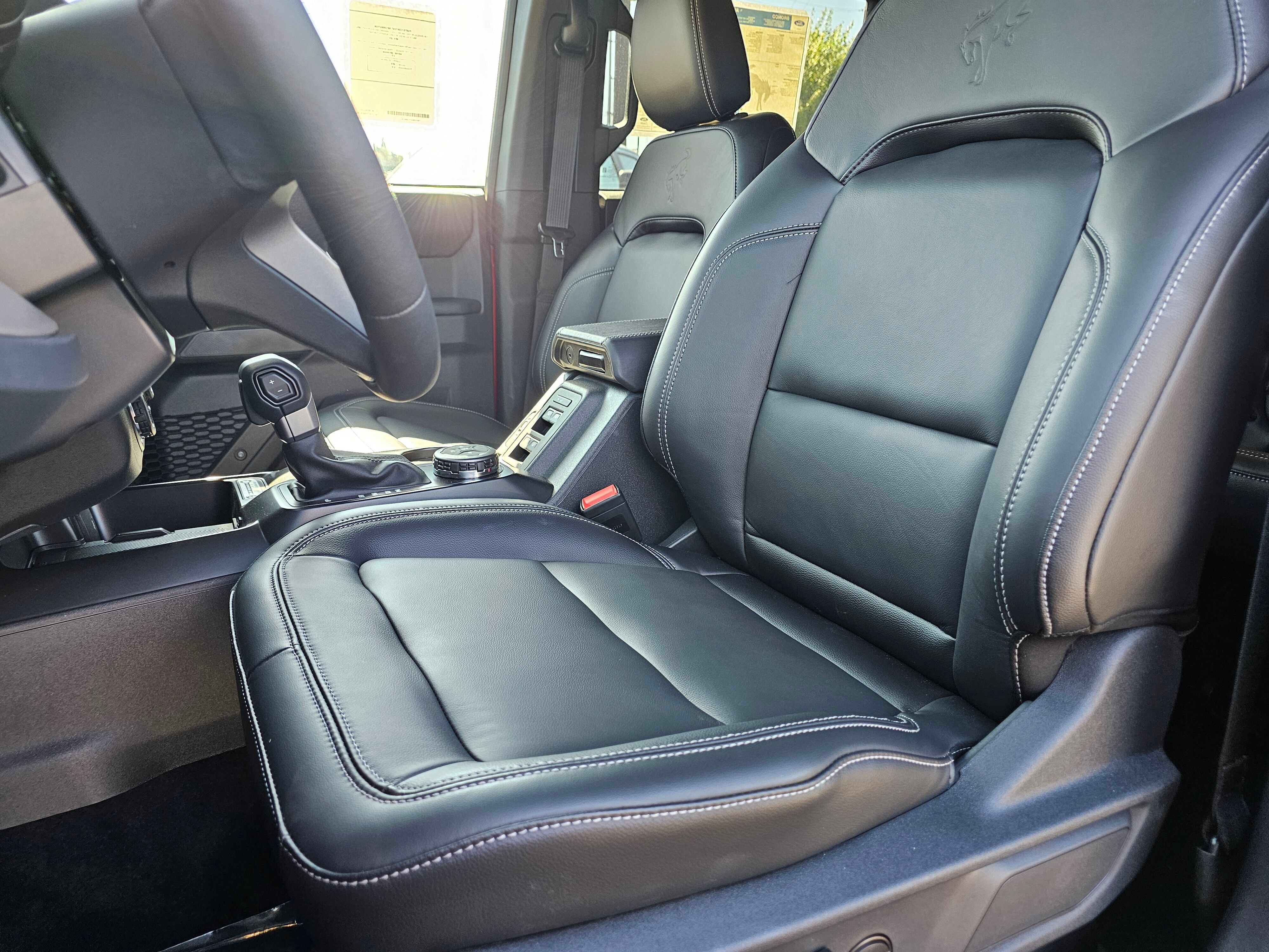 New 2026 Ford Bronco Outer Banks AWD/4WD image 17