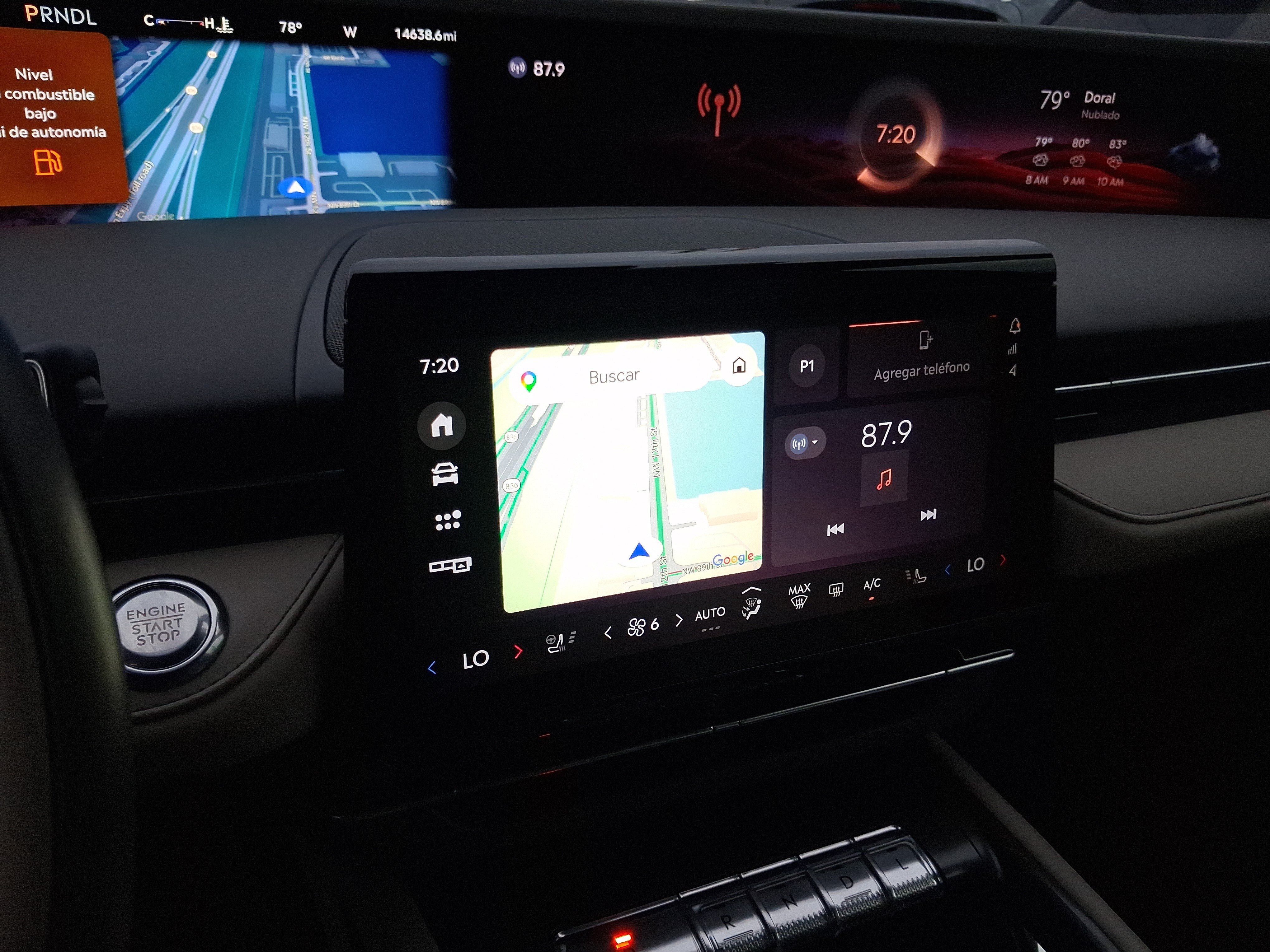 Certified 2025 Lincoln Nautilus Premier AWD/4WD image 19