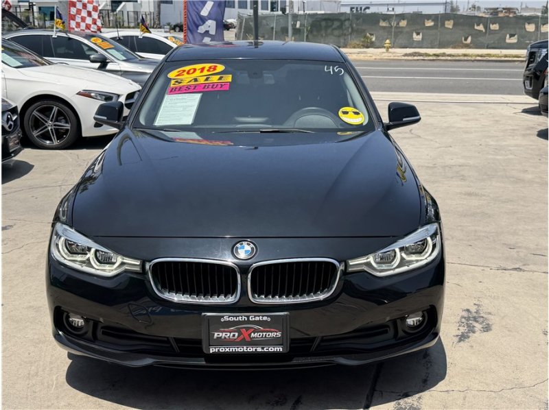 Used 2018 BMW 320i Sedan RWD image 8