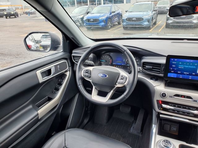 Certified 2023 Ford Explorer XLT w/ Equipment Group 202A image 8