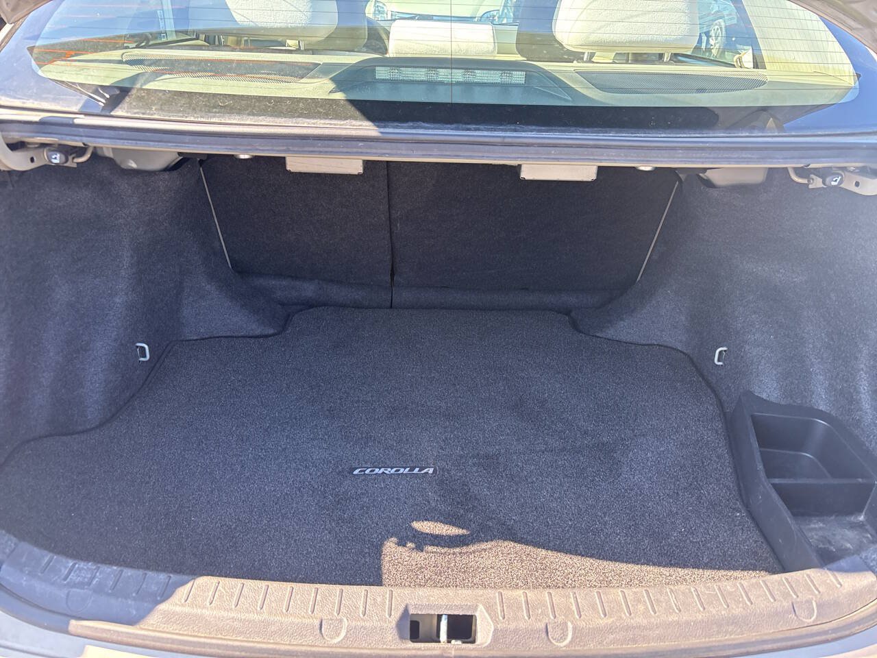 Used 2009 Toyota Corolla LE FWD image 12
