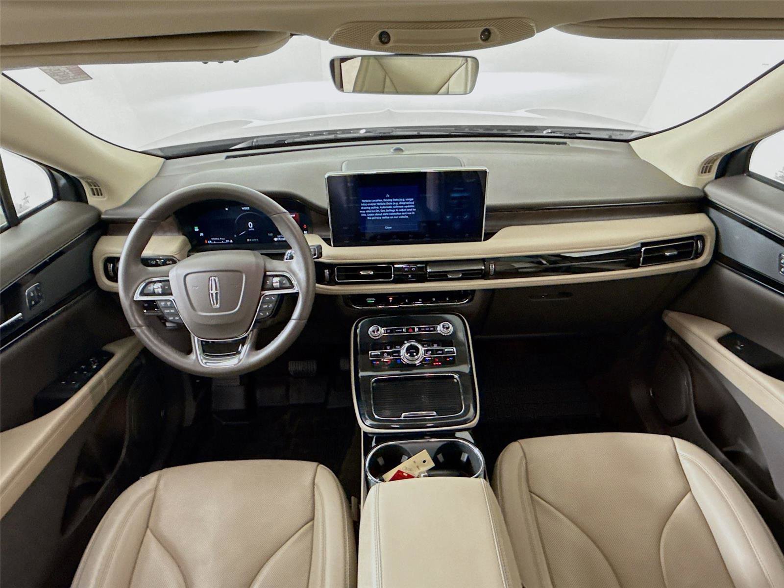 Used 2023 Lincoln Nautilus Reserve image 21